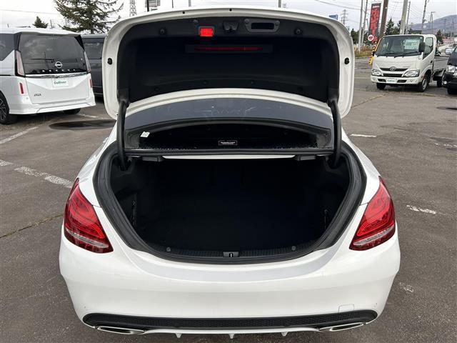 Cクラス C180アバンギャルド AMGライン 純正ナビ/フルセグTV/ドライブレコーダー/バックカメラ/シートヒーター/クルーズコントロール/ブラインドスポットモニター/レーンキープアシスト/衝突軽減ブレーキ/コーナーセンサー/パワーシート(32枚目)