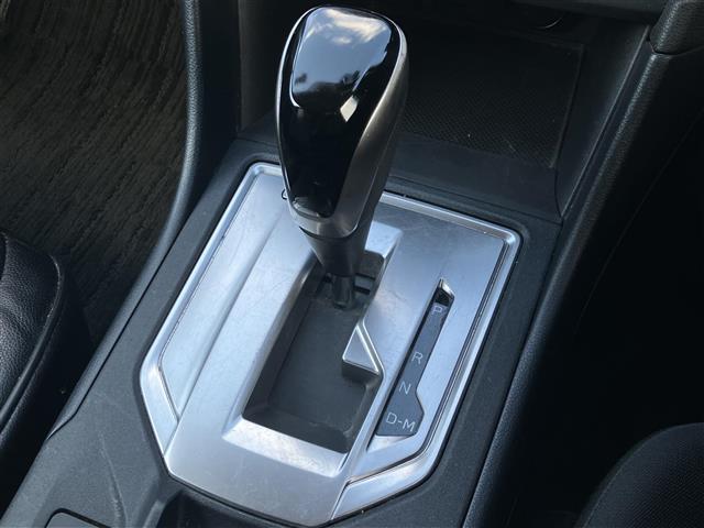 インプレッサスポーツ 1.6i-Lアイサイト 社外ナビ/ワンセグTV/ドライブレコーダー/ETC/衝突被害軽減システム/レーダークルーズコントロール/レーンキープアシスト/オートライト/スマートキー/エンジンプッシュスタート/電動パーキング(9枚目)