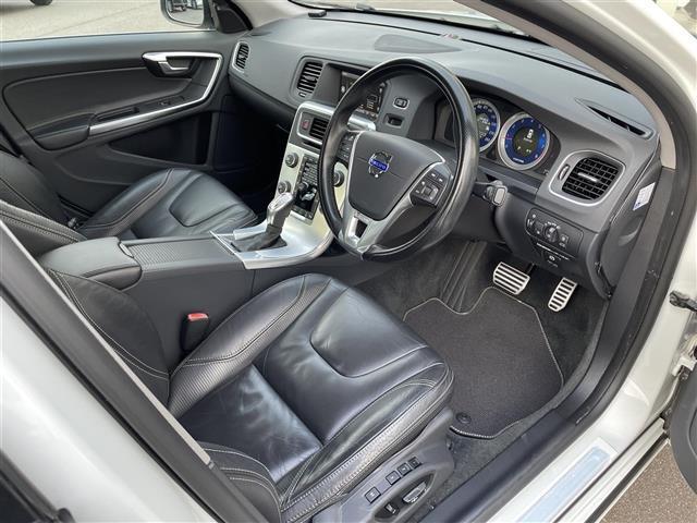 S60 T4 Rデザイン 純正ナビ/フルセグTV/ドライブレコーダー/バックカメラ/シートヒーター/ベンチレーション/パワーシート/レーダークルーズコントロール/車線逸脱警報/コーナーセンサー/ブラインドスポットモニター(23枚目)