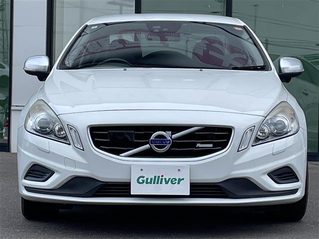 S60 T4 Rデザイン 純正ナビ/フルセグTV/ドライブレコーダー/バックカメラ/シートヒーター/ベンチレーション/パワーシート/レーダークルーズコントロール/車線逸脱警報/コーナーセンサー/ブラインドスポットモニター(35枚目)