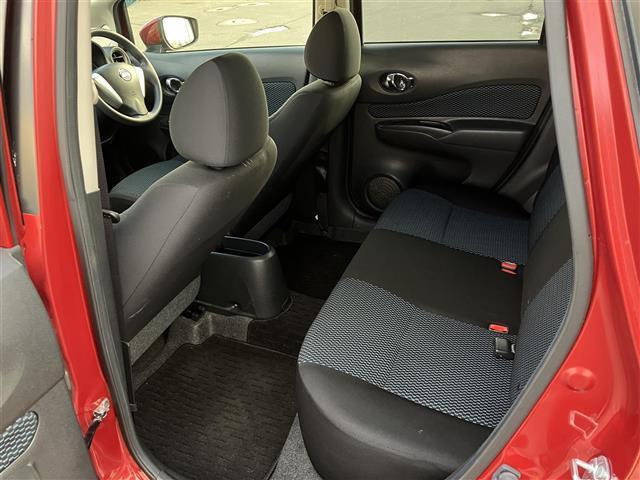 修復歴のある車は販売いたしません。厳格な検査をクリアした安心できるお車をご提案させていただきます。