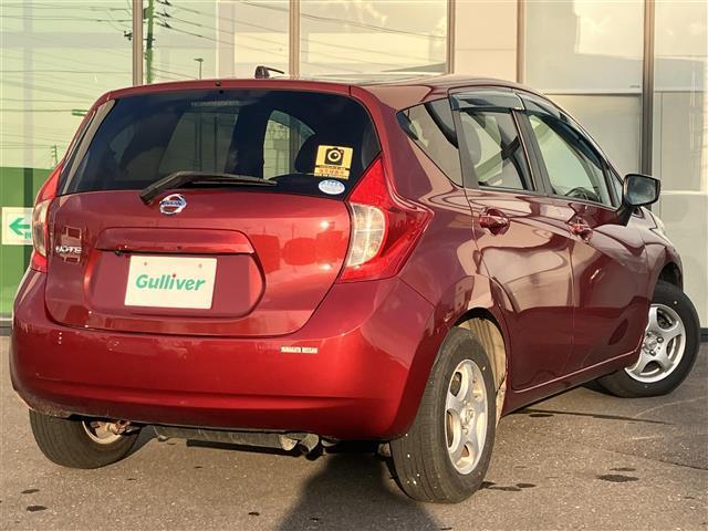 せっかく見つけたお気に入りの１台を遠いからとあきらめてほしくない！遠方でも陸送納車承れます。