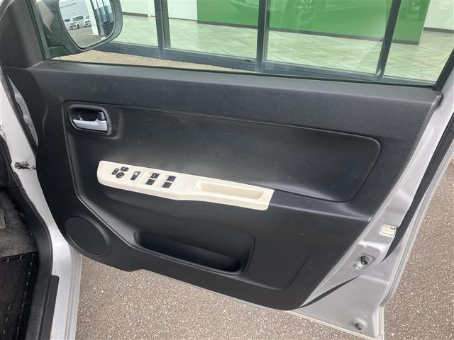 アルト Ｘ　社外メモリーナビ／ワンセグＴＶ／ワンオーナー／スズキセーフティーサポート／前席シートヒーター／横滑り防止／アイドリングストップ（15枚目）