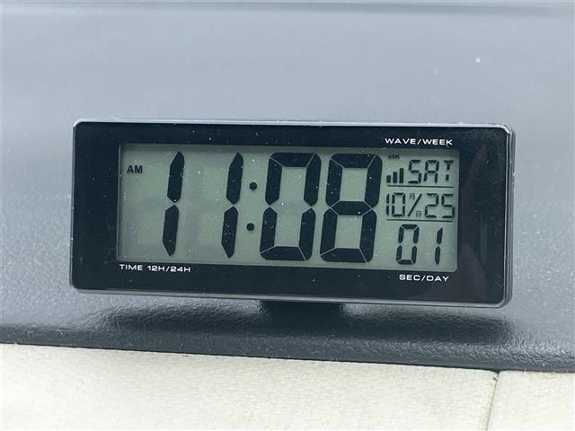 アルト Ｘ　社外メモリーナビ／ワンセグＴＶ／ワンオーナー／スズキセーフティーサポート／前席シートヒーター／横滑り防止／アイドリングストップ（16枚目）