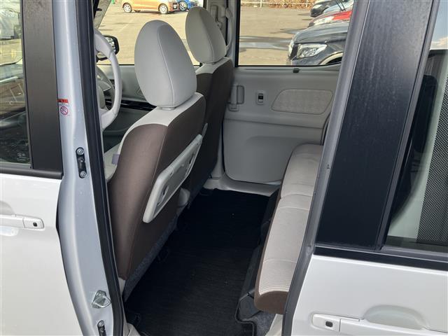 デイズルークス Ｘ　バックカメラ／片側パワースライドドア／アイドリングストップ／衝突軽減ブレーキ／ＡＢＳ／フロアマット／プッシュスタート／スマートキー／スペアキー／ワンオーナー／／保証書／取扱説明書（24枚目）