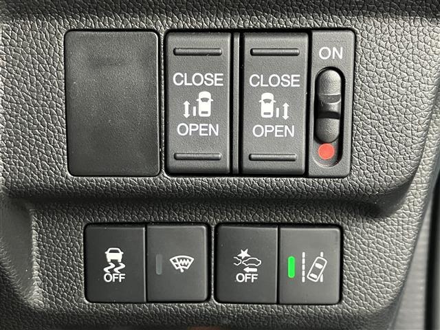 フリード Ｇ・ホンダセンシング　ワンオーナー／社外ナビ／フルセグＴＶ／純正エンジンスターター／ドライブレコーダー／バックカメラ／寒冷地仕様／両側パワースライドドア／シートヒーター／レーダークルーズコントロール／レーンキープアシスト（15枚目）