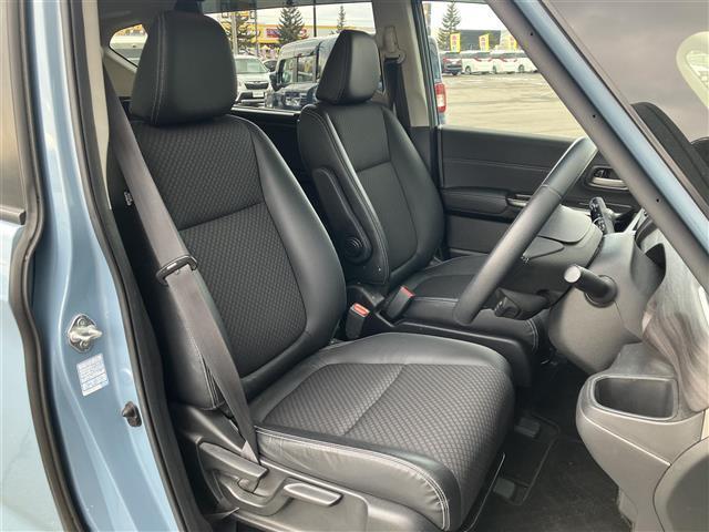 フリード Ｇ・ホンダセンシング　ワンオーナー／社外ナビ／フルセグＴＶ／純正エンジンスターター／ドライブレコーダー／バックカメラ／寒冷地仕様／両側パワースライドドア／シートヒーター／レーダークルーズコントロール／レーンキープアシスト（19枚目）