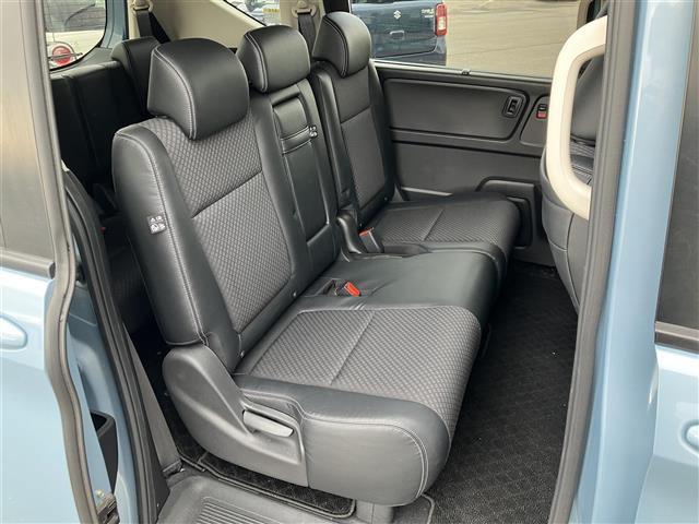 フリード Ｇ・ホンダセンシング　ワンオーナー／社外ナビ／フルセグＴＶ／純正エンジンスターター／ドライブレコーダー／バックカメラ／寒冷地仕様／両側パワースライドドア／シートヒーター／レーダークルーズコントロール／レーンキープアシスト（21枚目）