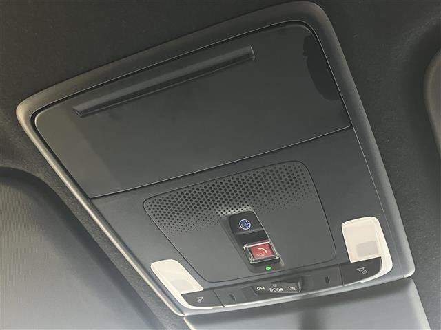 ステップワゴン スパーダ 純正ナビ/フルセグTV/寒冷地仕様/全周囲カメラ/シートヒーター/パワーバックドア/オットマン/両側パワースライドドア/衝突被害軽減ブレーキ/レーダクルーズコントロール/レーンキープアシスト/ETC(18枚目)