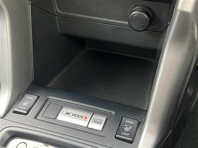 フォレスター 2.0XT アイサイト 純正メモリーナビ/フルセグTV/バックカメラ/ワンオーナー/アイサイト/ハーフレザーシート/前席パワーシート/前席シートヒーター/革巻きステアリング/パドルシフト/クルーズコントロール/ETC(9枚目)