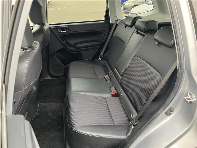 フォレスター 2.0XT アイサイト 純正メモリーナビ/フルセグTV/バックカメラ/ワンオーナー/アイサイト/ハーフレザーシート/前席パワーシート/前席シートヒーター/革巻きステアリング/パドルシフト/クルーズコントロール/ETC(29枚目)