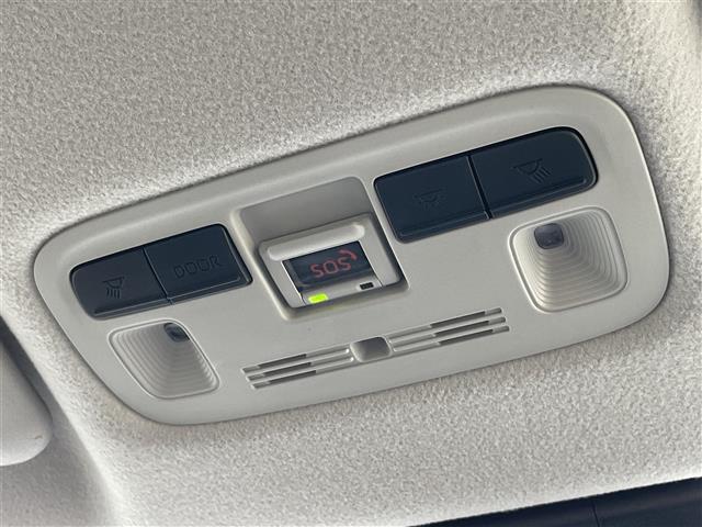 シエンタ ハイブリッドＺ　純正ナビ／フルセグＴＶ／寒冷地仕様／バックカメラ／シートヒーター／ハンドルウォーマー／パワースライドドア／レーダークルーズコントロール／ブラインドスポットモニター／レーンキープアシスト／ＥＴＣ（18枚目）