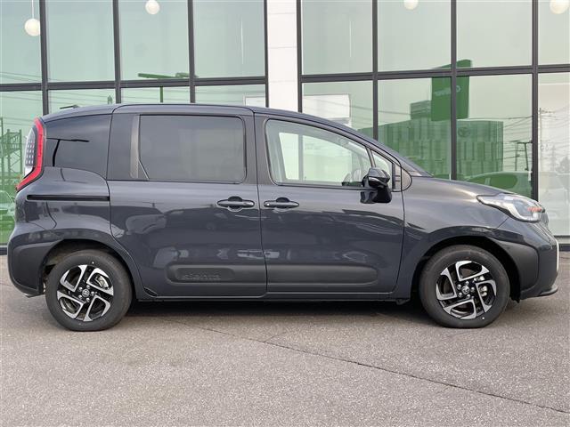 シエンタ ハイブリッドＺ　純正ナビ／フルセグＴＶ／寒冷地仕様／バックカメラ／シートヒーター／ハンドルウォーマー／パワースライドドア／レーダークルーズコントロール／ブラインドスポットモニター／レーンキープアシスト／ＥＴＣ（34枚目）