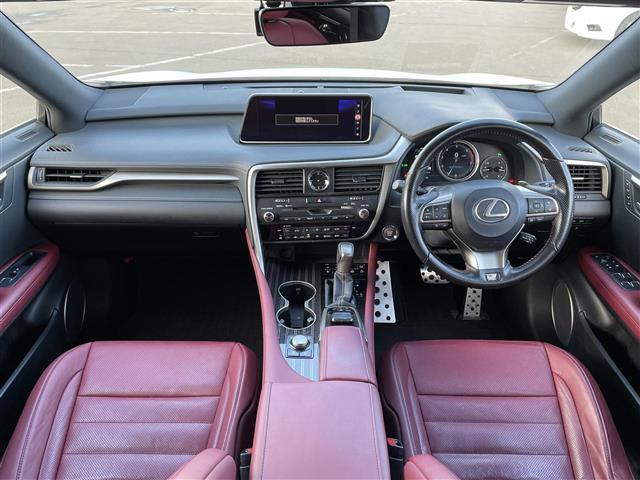 RX RX200t Fスポーツ 純正ナビ/フルセグTV/ドライブレコーダー/バックカメラ/シートヒーター/ベンチレーション/電動リアゲート/ブラインドスポットモニター/クルーズコントロール/ヘッドアップディスプレイ/コーナーセンサー(3枚目)