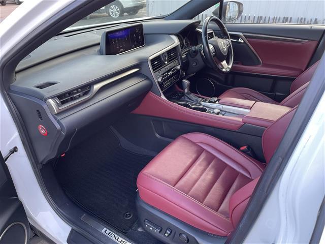 RX RX200t Fスポーツ 純正ナビ/フルセグTV/ドライブレコーダー/バックカメラ/シートヒーター/ベンチレーション/電動リアゲート/ブラインドスポットモニター/クルーズコントロール/ヘッドアップディスプレイ/コーナーセンサー(27枚目)