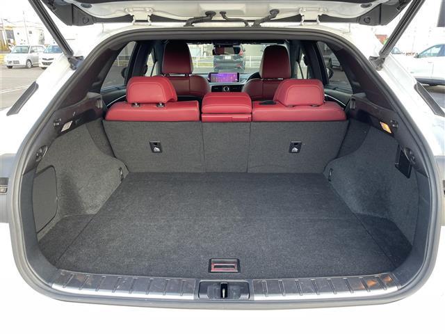 RX RX200t Fスポーツ 純正ナビ/フルセグTV/ドライブレコーダー/バックカメラ/シートヒーター/ベンチレーション/電動リアゲート/ブラインドスポットモニター/クルーズコントロール/ヘッドアップディスプレイ/コーナーセンサー(32枚目)