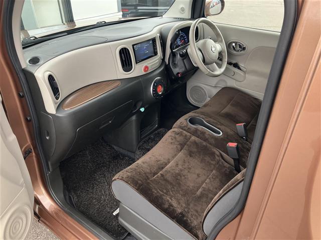 キューブ 15X FOUR Vセレクション 社外メモリーナビ/フルセグTV/純正エンジンスターター/ガラスルーフ/切替4WD/ECO MODE/オートライト/フォグランプ/プッシュスタート/スマートキー/スペアキー(25枚目)