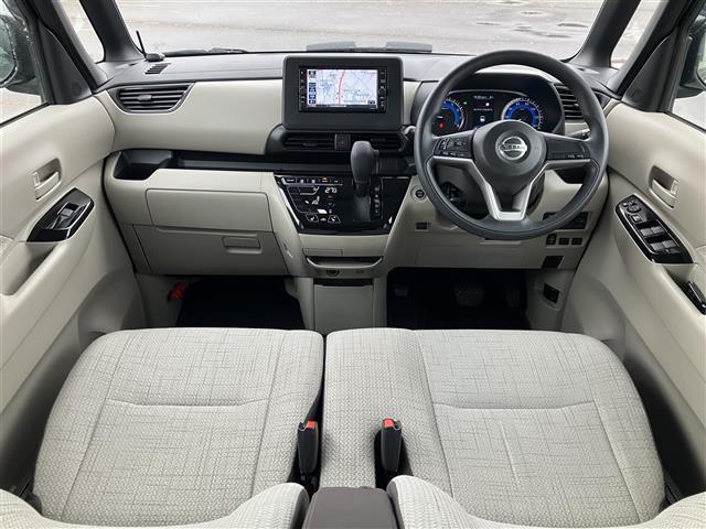 ルークス X 純正ナビ/フルセグTV/夏冬タイヤ/全方位カメラ/純正エンジンスターター/ドライブレコーダー前後/ETC/エマージェンシーブレーキ/車線逸脱警報/クリアランスソナー/オートマチックハイビーム(3枚目)