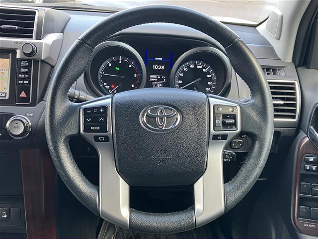 ランドクルーザープラド TX Lパッケージ 純正ナビ/フルセグTV/寒冷地仕様/バックカメラ/シートヒーター/ETC/パワーシート/コーナーセンサー/クルーズコントロール/オートライト/HIDヘッドライト/ステアリングスイッチ(3枚目)