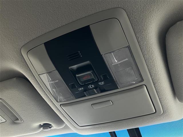 ランドクルーザープラド TX Lパッケージ 純正ナビ/フルセグTV/寒冷地仕様/バックカメラ/シートヒーター/ETC/パワーシート/コーナーセンサー/クルーズコントロール/オートライト/HIDヘッドライト/ステアリングスイッチ(20枚目)