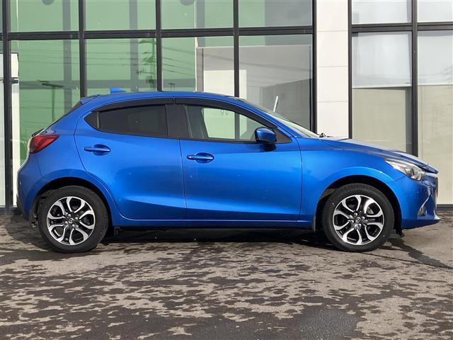 デミオ ＸＤツーリング　純正ナビ／フルセグＴＶ／純正ドライブレコーダー／バックカメラ／前席シートヒーター／革巻きステアリング／パドルシフト／ｉ－ＡＣＴＩＶＥＳＥＮＳＥ／レーダークルーズコントロール（36枚目）