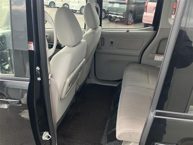 デイズルークス X Vセレクション+セーフティII 全周囲カメラ/エンジンスターター/衝突軽減ブレーキ/パワースライドドア/アイドリングストップ/電格ミラー/スマートキー/プッシュスタート/横滑り防止装置/ドアバイザー/純正フロアマット(30枚目)