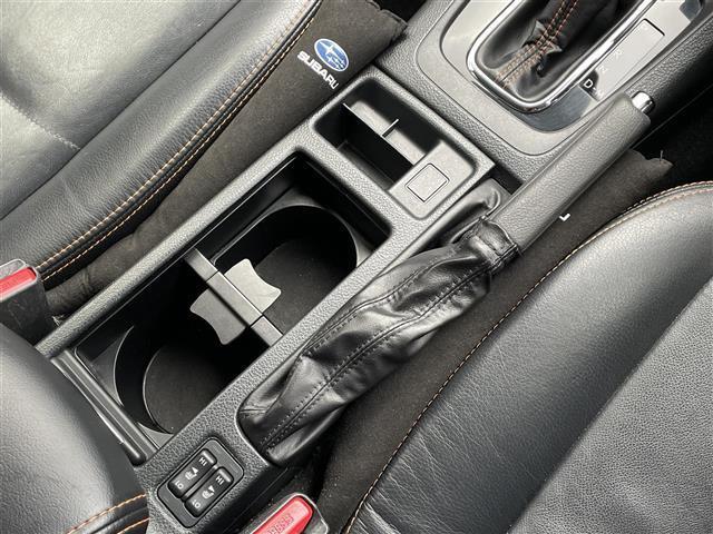 XV 2.0i-L アイサイト 純正ナビ/Bluetooth/ドライブレコーダー/バックカメラ/クルーズコントロール/レーンキープアシスト/ETC/ブラインドスポットモニター/パワーシート/オートハイビーム/パドルシフト(14枚目)