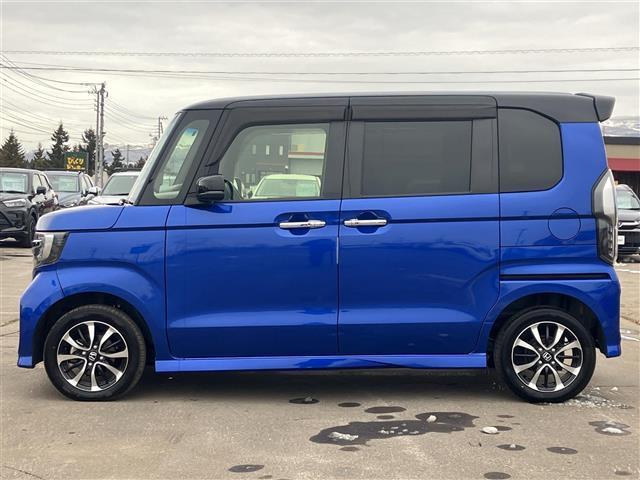 Ｎ－ＢＯＸカスタム Ｇ・Ｌホンダセンシング　純正ナビ／フルセグＴＶ／バックカメラ／ドライブレコーダー／ＥＴＣ／衝突被害軽減システム／レーダークルーズコントロール／車線逸脱警報／オートマチックハイビーム／片側パワースライドドア／シートヒーター（38枚目）