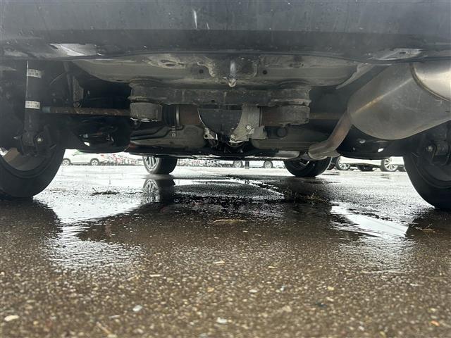 フィット ｅ：ＨＥＶリュクス　純正ナビ／フルセグＴＶ／ドライブレコーダー／バックカメラ／寒冷地仕様／シートヒーター／ハンドルウォーマー／コーナーセンサー／レーダークルーズコントロール／レーンキープアシスト／オートハイビーム／ＥＴＣ（44枚目）