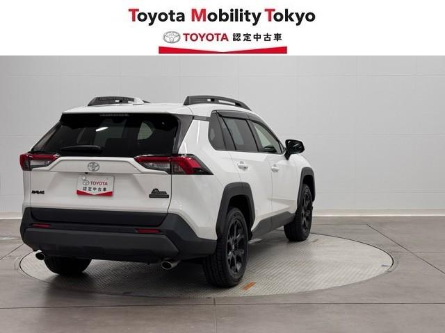 ＲＡＶ４ アドベンチャー　オフロードパッケージ　寒冷地　１００Ｖ電源　パワーウインドウ　ＡＡＣ　アルミホイール　記録簿付　キーフリー　ＬＥＤランプ　クルコン　スマートキ　ミュージックプレイヤー接続可　運転席パワーシート　横滑り防止装置　ＡＢＳ　ＰＳ（2枚目）