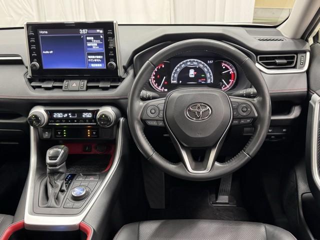 ＲＡＶ４ アドベンチャー　オフロードパッケージ　寒冷地　１００Ｖ電源　パワーウインドウ　ＡＡＣ　アルミホイール　記録簿付　キーフリー　ＬＥＤランプ　クルコン　スマートキ　ミュージックプレイヤー接続可　運転席パワーシート　横滑り防止装置　ＡＢＳ　ＰＳ（4枚目）