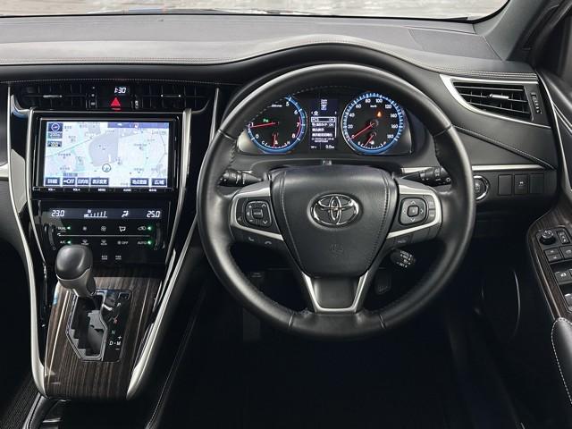 ハリアー エレガンス　ＰＣＳ　ワンオーナー　ＬＥＤライト　サイドエアバッグ　フルタイム４ＷＤ　オートエアコン　運転席パワーシート　横滑り防止装置　盗難防止システム　スマートキー　エアバッグ　パワーウインドウ　ＥＴＣ車載器（4枚目）