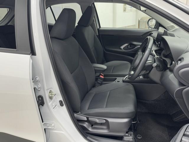 ヤリスクロス Ｇ　ＥＴＣ装備　リヤカメラ　点検記録簿　スマートエントリー　イモビライザー　オートエアコン　アルミホイール　キーレス　パワーウィンドウ　クルコン　ＡＢＳ　ドライブレコーダー　エアバッグ　パワーステアリング（15枚目）