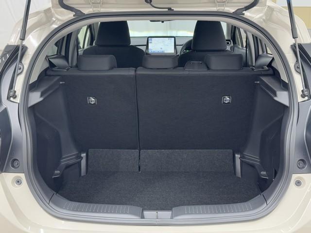 アクア G パノラミックモニター 衝突軽減ブレーキ メモリナビ アイドルストップ バックモニター LED クルーズコントロール スマートキー ETC車載器 AC100V ドライブレコーダー ナビ 整備記録簿(14枚目)