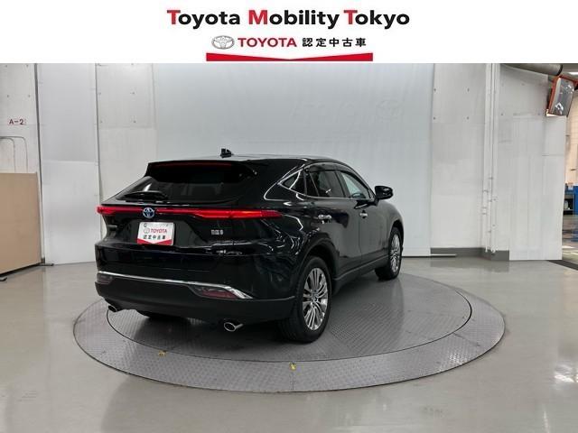 ハリアーハイブリッド Ｚ　レザーパッケージ　パノラマサンルーフ　地デジ　横滑防止　盗難防止システム　Ｂモニター　革　ＬＥＤライト　パワーウィンドウ　クルコン　スマートキ－　助手席エアバック　パワーシート　エアバッグ　点検記録簿　オートエアコン（2枚目）