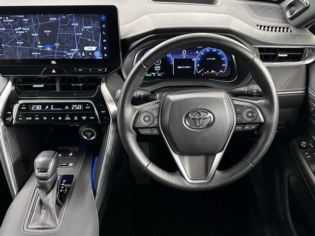 ハリアーハイブリッド Ｚ　レザーパッケージ　パノラマサンルーフ　地デジ　横滑防止　盗難防止システム　Ｂモニター　革　ＬＥＤライト　パワーウィンドウ　クルコン　スマートキ－　助手席エアバック　パワーシート　エアバッグ　点検記録簿　オートエアコン（4枚目）