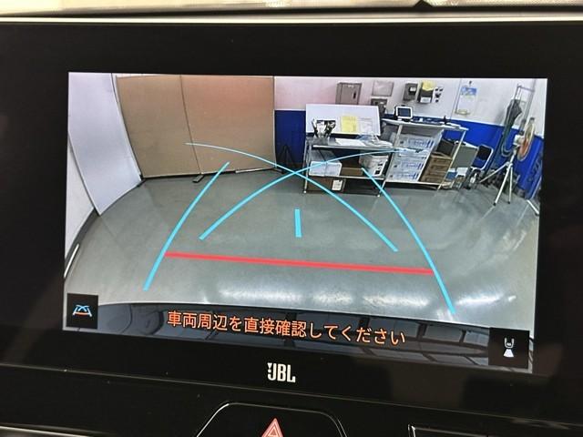 ハリアーハイブリッド Ｚ　レザーパッケージ　パノラマサンルーフ　地デジ　横滑防止　盗難防止システム　Ｂモニター　革　ＬＥＤライト　パワーウィンドウ　クルコン　スマートキ－　助手席エアバック　パワーシート　エアバッグ　点検記録簿　オートエアコン（6枚目）