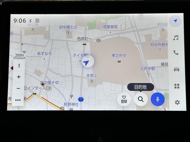 ヴォクシー ハイブリッドＳ－Ｚ　パワーウィンドウ　ＤＶＤ再生機能　インテリキー　横滑防止装置　地デジＴＶ　アクティブクルーズコントロール　フルオートエアコン　リアカメラ　エアバッグ　ＡＢＳ　１００Ｖ充電　ナビＴＶ　ＷＡＣ　キーレス（6枚目）