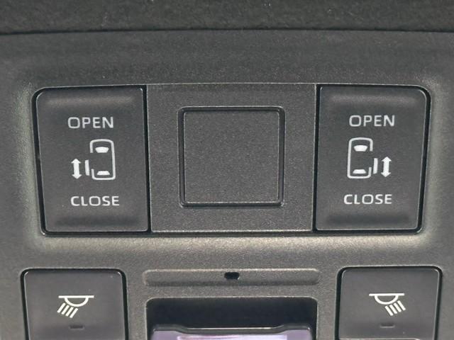 ヴォクシー ハイブリッドＳ－Ｚ　パワーウィンドウ　ＤＶＤ再生機能　インテリキー　横滑防止装置　地デジＴＶ　アクティブクルーズコントロール　フルオートエアコン　リアカメラ　エアバッグ　ＡＢＳ　１００Ｖ充電　ナビＴＶ　ＷＡＣ　キーレス（15枚目）