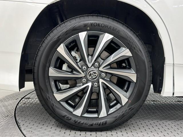 ヴォクシー ハイブリッドＳ－Ｚ　パワーウィンドウ　ＤＶＤ再生機能　インテリキー　横滑防止装置　地デジＴＶ　アクティブクルーズコントロール　フルオートエアコン　リアカメラ　エアバッグ　ＡＢＳ　１００Ｖ充電　ナビＴＶ　ＷＡＣ　キーレス（20枚目）