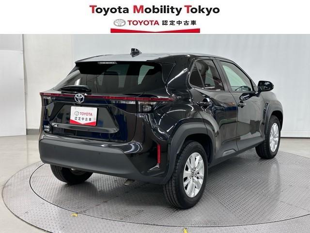 ヤリスクロス Ｇ　ＥＴＣ装備　リヤカメラ　点検記録簿　スマートエントリー　イモビライザー　オートエアコン　アルミホイール　キーレス　パワーウィンドウ　クルコン　ＡＢＳ　ドライブレコーダー　エアバッグ　パワーステアリング（2枚目）