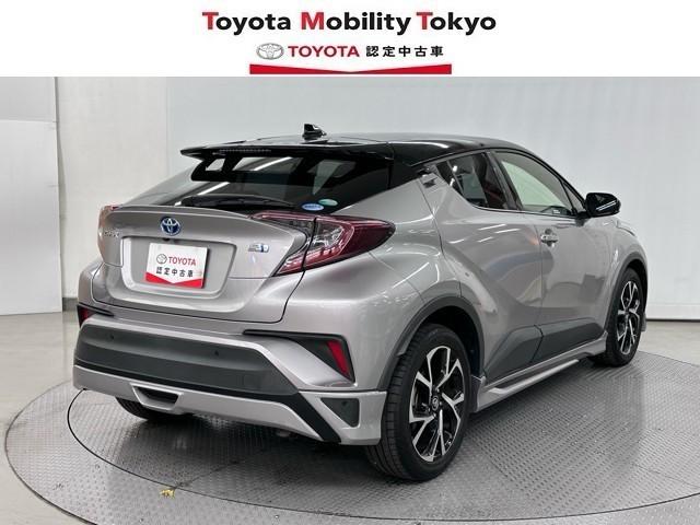 Ｃ－ＨＲ Ｇ　ハーフ革　ＴＳＳ　エアロ　アイドルストップ　ＤＶＤ再生可　定期点検記録簿　ＬＥＤヘッド　バックモニタ　イモビライザー　ナビ＆ＴＶ　ＥＴＣ付　キーフリーシステム　スマキー　横滑り防止機能　クルーズＣ（2枚目）