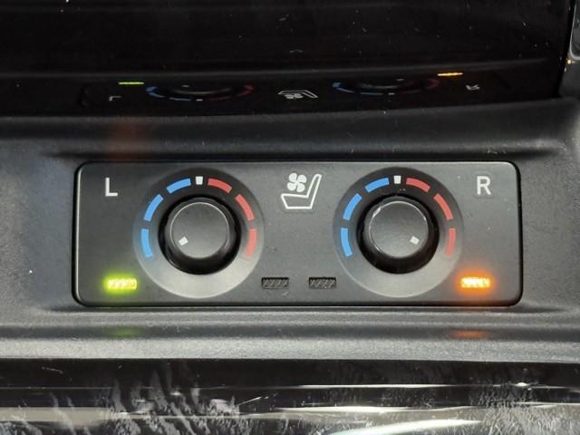 アルファード 2.5S Cパッケージ 両電動ドア Bモニタ 定期点検記録簿 ナビ リアオートエアコン 横滑り防止 クルコン AC100V電源 セキュリティ ETC車載器 LEDヘッドライト スマートキー エアコン パワーステ WエアB(15枚目)