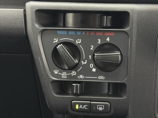 ピクシスバン デラックス 衝突軽減ブレーキ i-stop キーレスエントリー デュアルエアバック エアバッグ 横滑り防止装置 マニュアルエアコン パワーウインドウ パワーステアリング(6枚目)