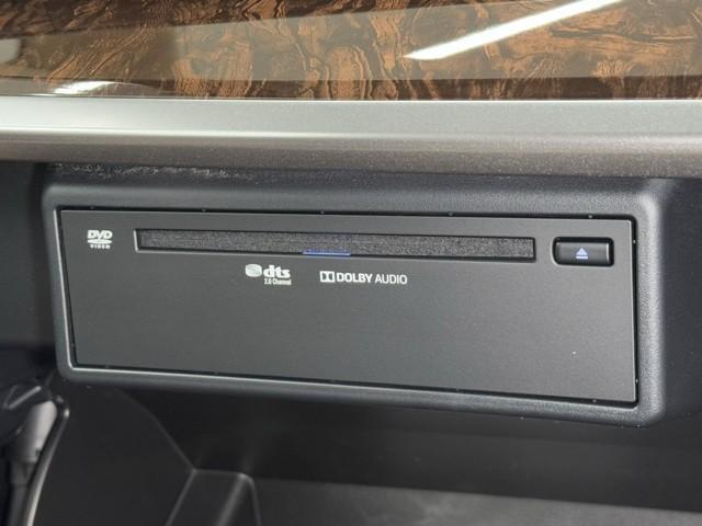 アルファードハイブリッド X 両電動ドア LEDヘッドライト ドラレコ 横滑り防止 ETC2.0車載器 クルコン リアオートエアコン ミュージックプレイヤー接続可 メモリーナビ 4WD DVD再生 3列シート ECOモード(8枚目)