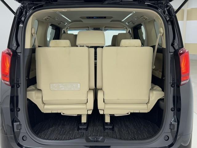 アルファードハイブリッド X 両電動ドア LEDヘッドライト ドラレコ 横滑り防止 ETC2.0車載器 クルコン リアオートエアコン ミュージックプレイヤー接続可 メモリーナビ 4WD DVD再生 3列シート ECOモード(18枚目)