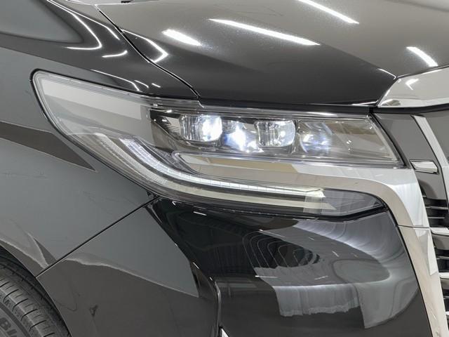 アルファードハイブリッド X 両電動ドア LEDヘッドライト ドラレコ 横滑り防止 ETC2.0車載器 クルコン リアオートエアコン ミュージックプレイヤー接続可 メモリーナビ 4WD DVD再生 3列シート ECOモード(20枚目)