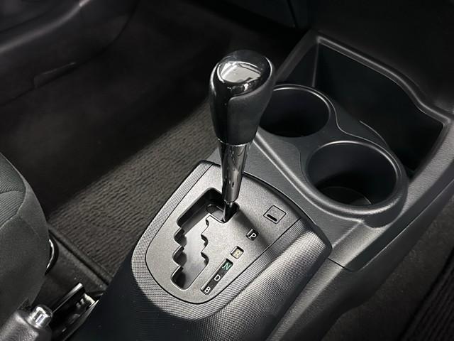 アクア Ｓスタイルブラック　ＡＵＸ端子　ＥＣＯモード　記録簿あり　バックモニタ－　ナビＴＶ　イモビライザー　スマートキープッシュスタート　アルミホイール　ＥＴＣ付き　Ｗエアバッグ　キーフリ　メモリーナビゲーション　１セグ　ＡＢＳ（12枚目）