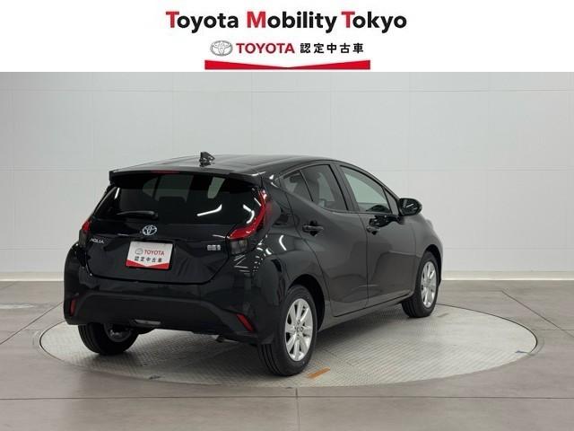 アクア Z パノラミックモニター LEDヘッドライト スマートキー 100V電源 イモビライザー アルミホイール オートクルーズコントロール 点検記録簿 フルセグTV ナビ&TV カーテンエアバッグ ETC(2枚目)