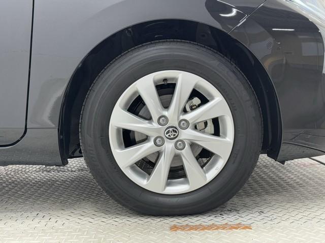 アクア Z パノラミックモニター LEDヘッドライト スマートキー 100V電源 イモビライザー アルミホイール オートクルーズコントロール 点検記録簿 フルセグTV ナビ&TV カーテンエアバッグ ETC(18枚目)